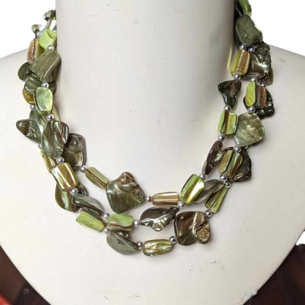 NY & Co Rhodium and Shell Necklace - Picture 2 of 3